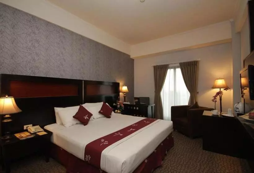 Fotos del hotel Kaisar:  5