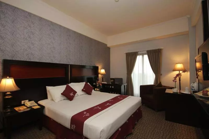 Fotos del hotel Kaisar:  8