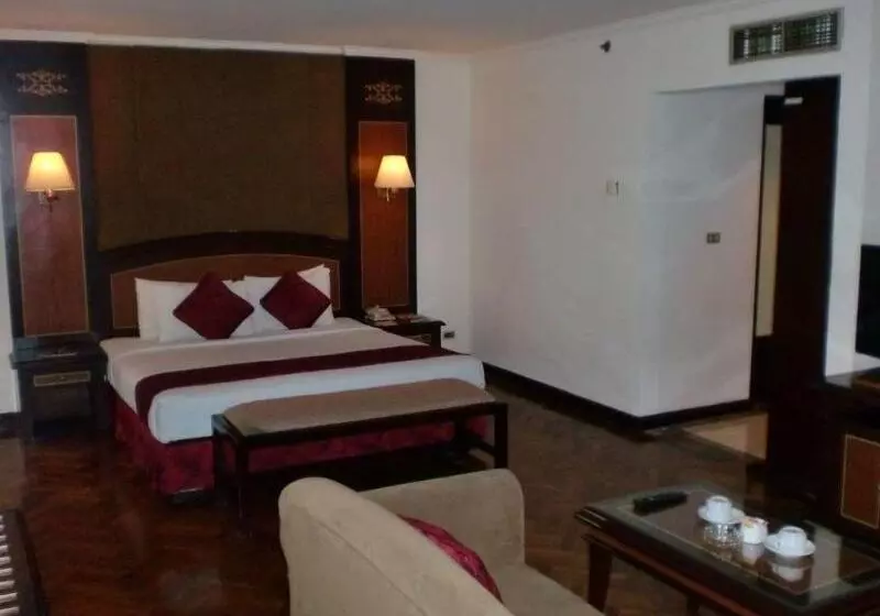 Fotos del hotel Kaisar:  10