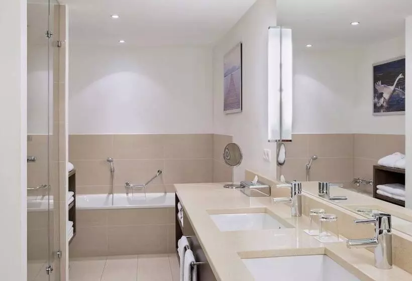 Fotos del hotel Courtyard By Marriott Munich City East:  8