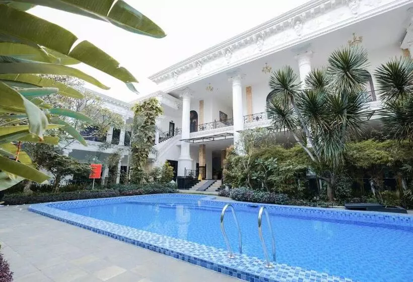 Fotos del hotel The Grand Palace Hotel  Yogyakarta:  7