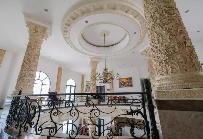 Fotos del hotel The Grand Palace Hotel  Yogyakarta:  8