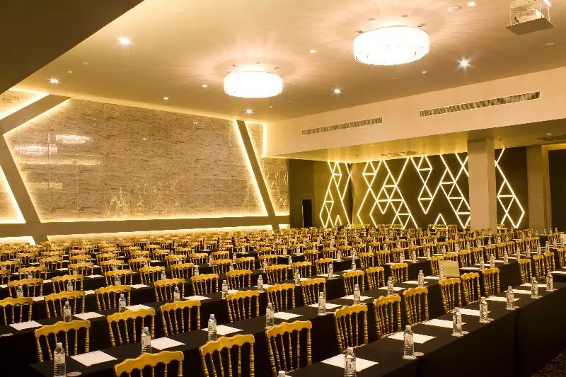 Fotos del hotel Tsix5:  17