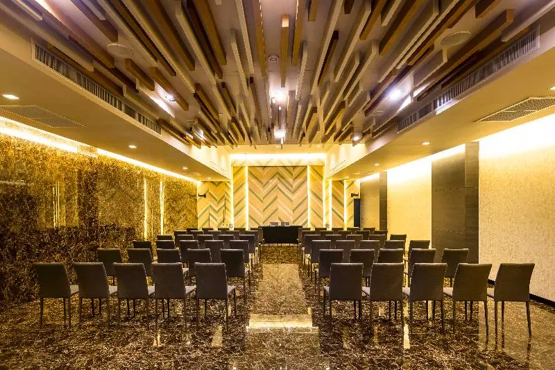 Fotos del hotel Tsix5:  25