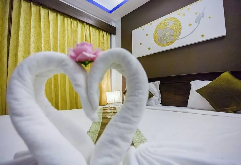 Fotos del hotel Luxur Boutique  Patong:  13