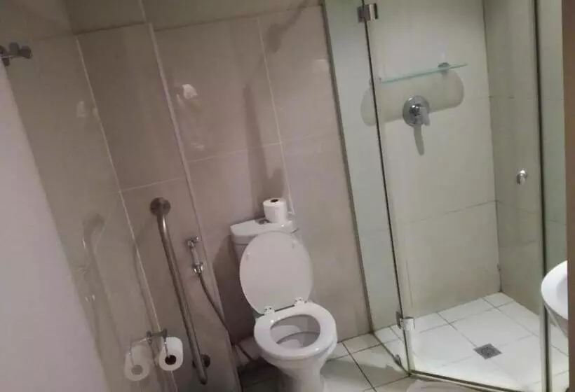 Fotos del hotel Essenwood Park Hotel:  3