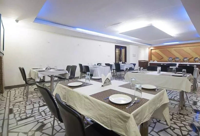 Fotos del hotel Apra International:  4