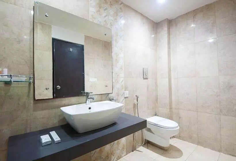 Fotos del hotel Apra International:  13