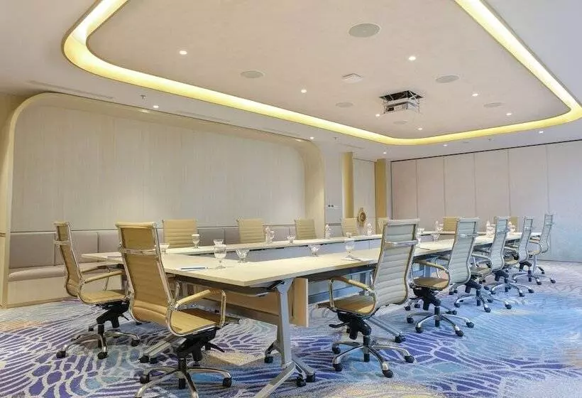 Fotos del hotel Atria Hotel Gading Serpong:  4