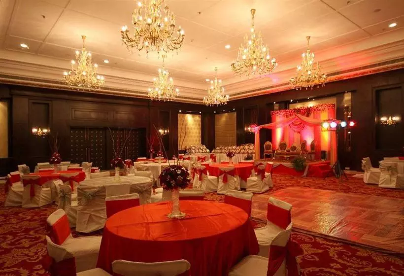 Fotos del hotel Country Inn & Suites By Radisson, Delhi Satbari:  24