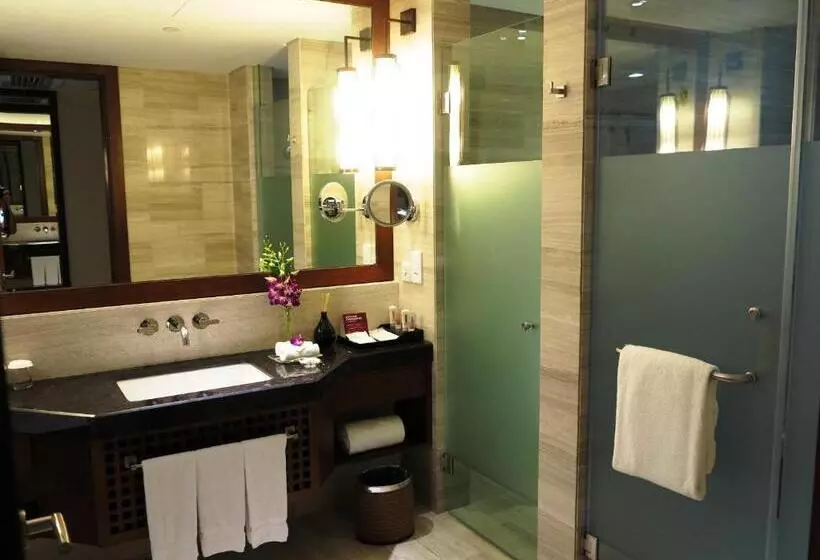 Fotos del hotel Crowne Plaza Danang:  9