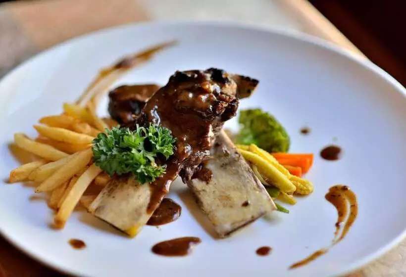 Fotos del hotel Gino Feruci Kebonjati:  17