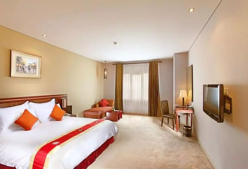 Fotos del hotel Gino Feruci Kebonjati:  16