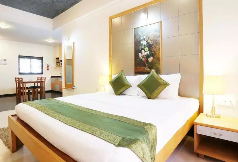 Fotos del hotel Isis Suites:  9