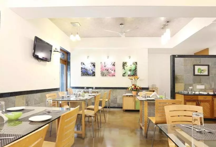 Fotos del hotel Isis Suites:  16