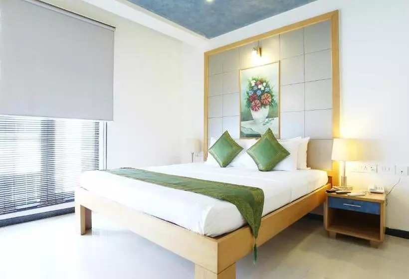 Fotos del hotel Isis Suites:  21