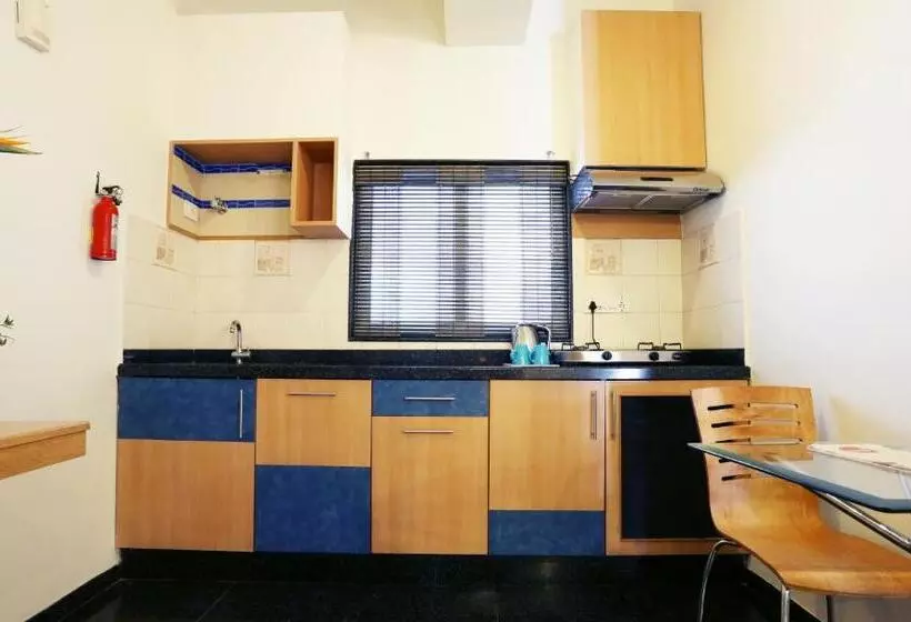 Fotos del hotel Isis Suites:  6