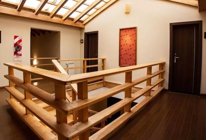 Fotos del hotel Poincenot:  3