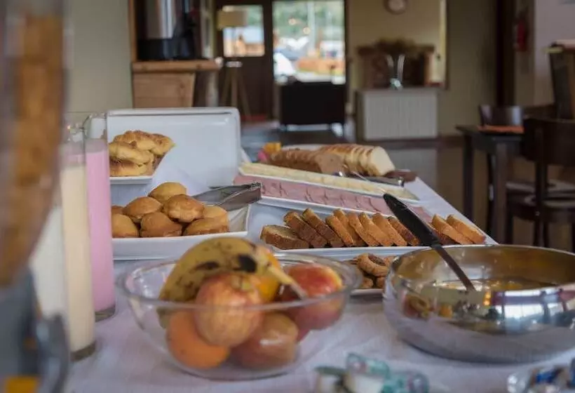 Fotos del hotel Poincenot:  12