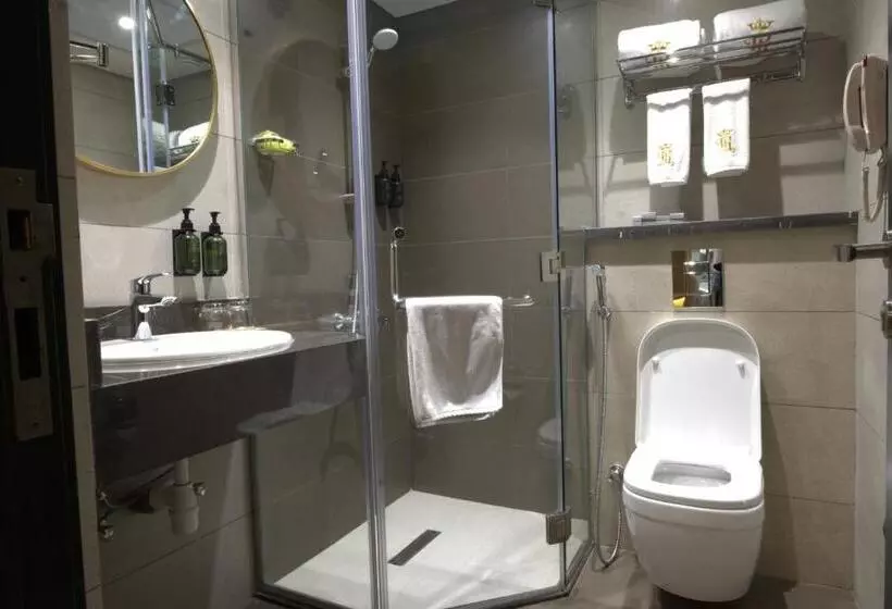 Fotos del hotel President:  4