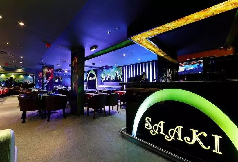 Fotos del hotel President:  3