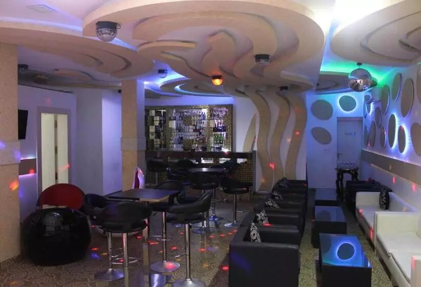 Fotos del hotel Royal Castle:  5