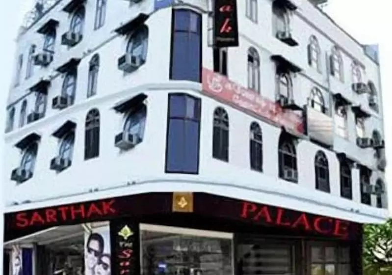 Fotos del hotel Sarthak Palace:  8