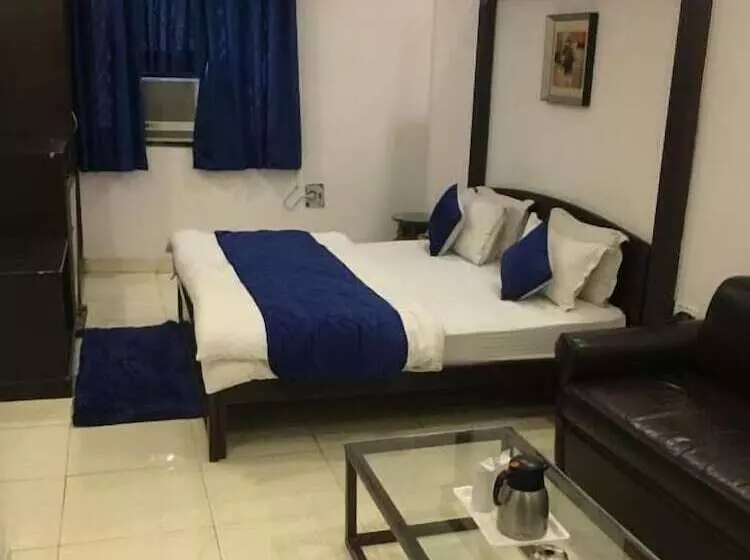 Fotos del hotel Sarthak Palace:  9