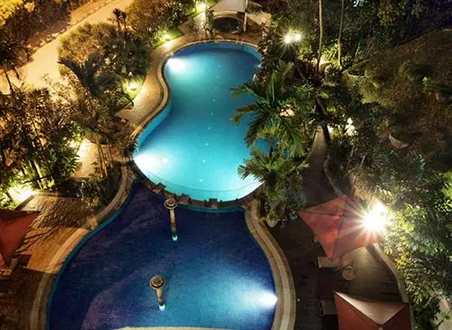 Fotos del hotel Sri Tiara Residences:  2