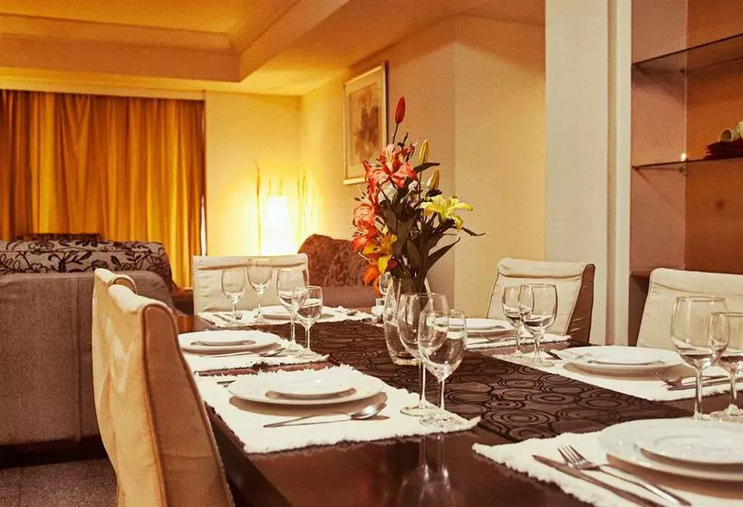 Fotos del hotel Sri Tiara Residences:  3