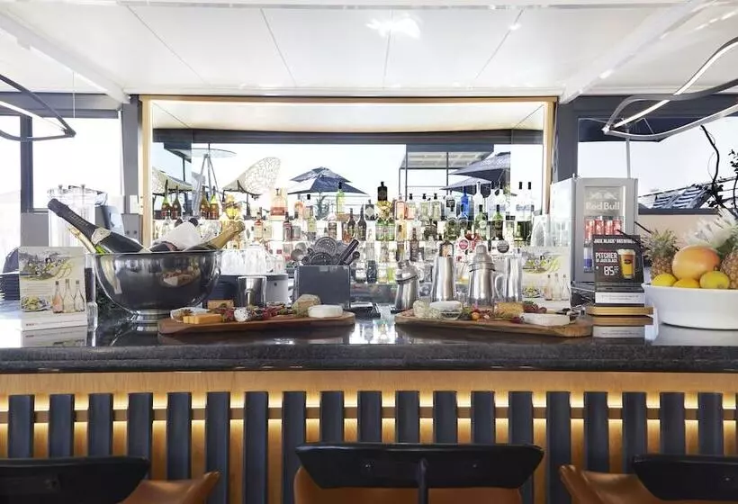 Fotos del hotel The Hyde Allsuite:  7