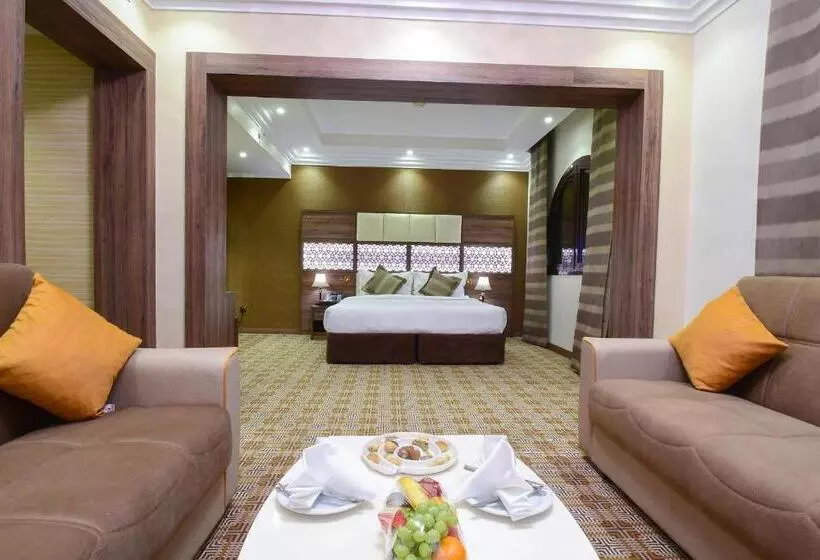 Fotos del hotel Golden Tulip Al-zahabi:  14