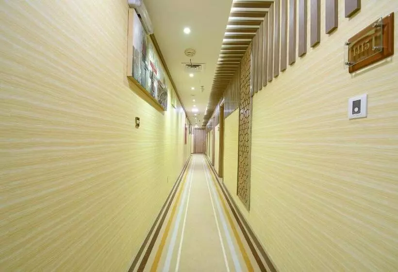 Fotos del hotel Golden Tulip Al-zahabi:  7