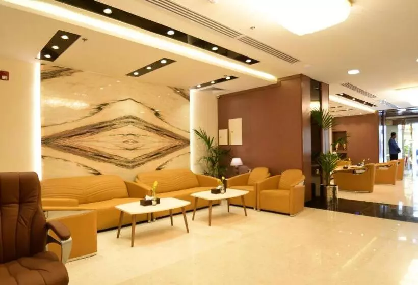 Fotos del hotel Golden Tulip Al-zahabi:  2