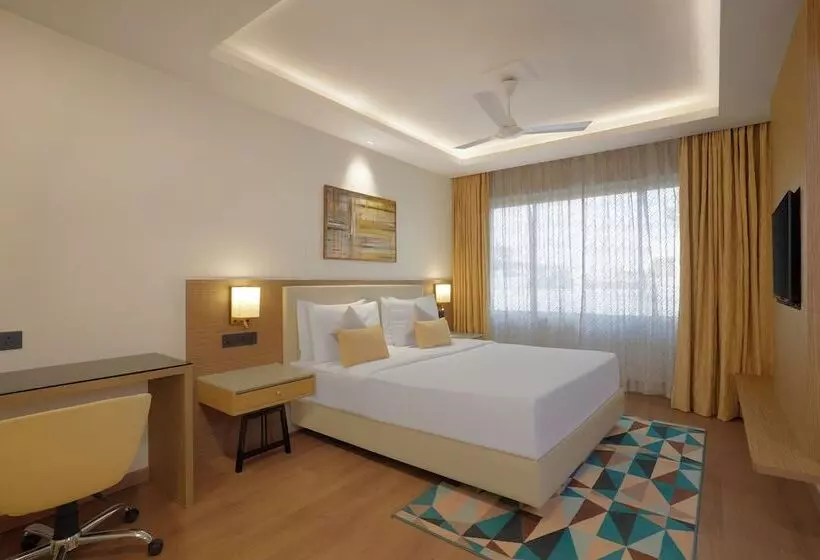 Fotos del hotel Surestay Plus  By Best Western Indore:  11