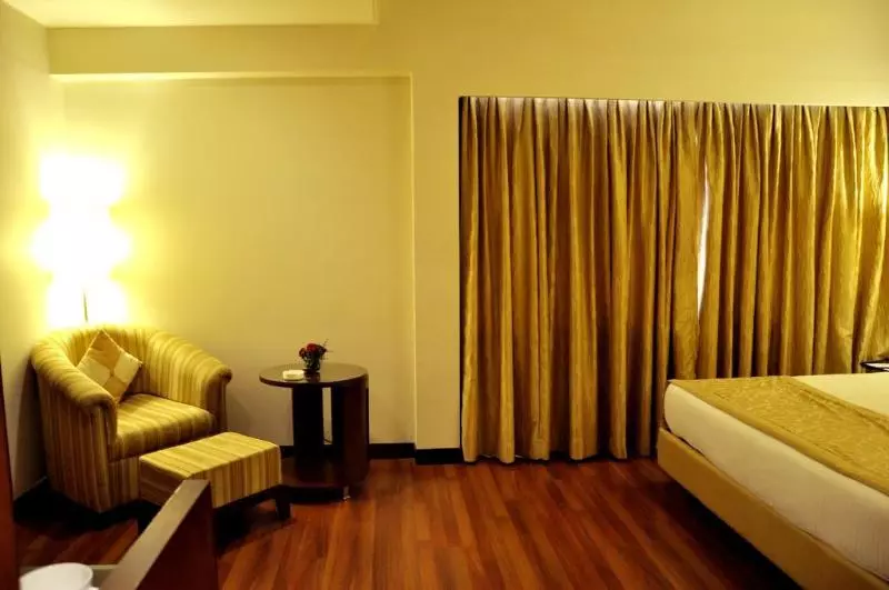 Fotos del hotel Surestay Plus  By Best Western Indore:  20