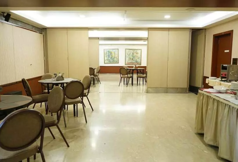 Fotos del hotel Diplomat, Colaba:  3