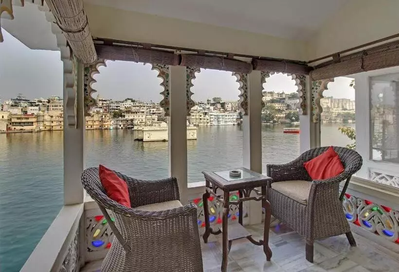 Fotos del hotel Lake Pichola Hotel:  13