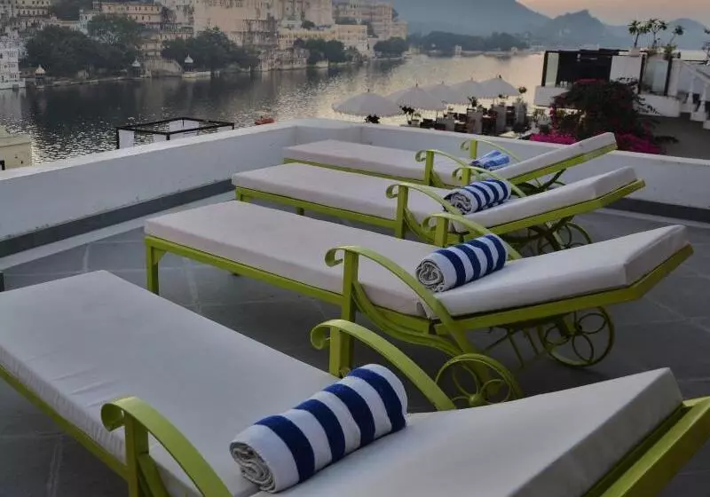 Fotos del hotel Lake Pichola Hotel:  15