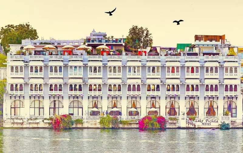 Lake Pichola Hotel