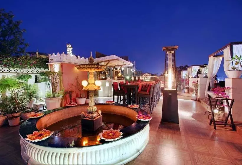 Fotos del hotel Lake Pichola Hotel:  6