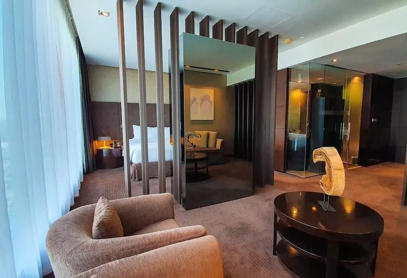 Fotos del hotel The Canvas Dubai  Mgallery  Collection:  84