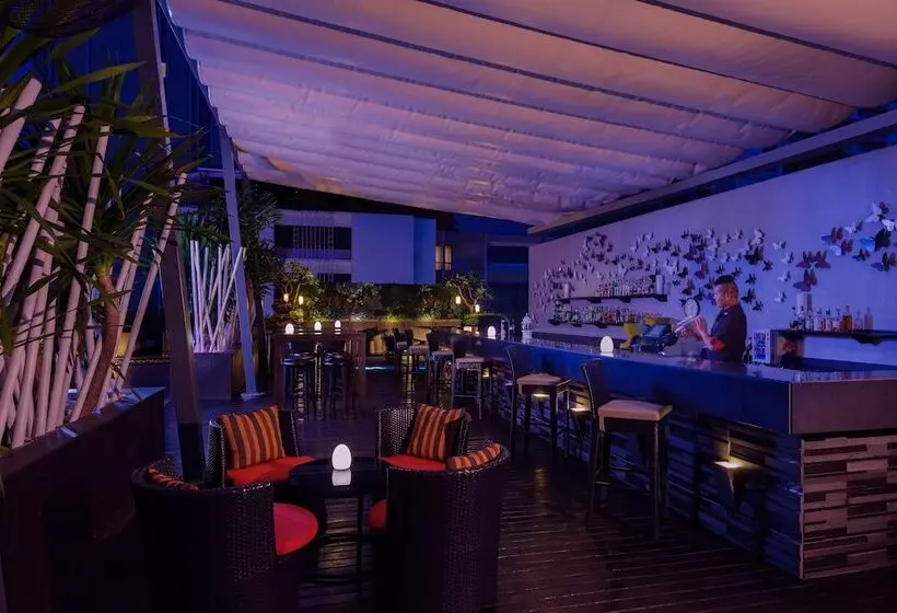 Fotos del hotel Four Points By Sheraton Bangkok, Sukhumvit 15:  9