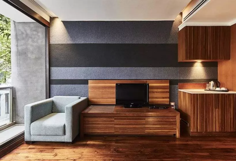 Fotos del hotel Luxx Langsuan:  21