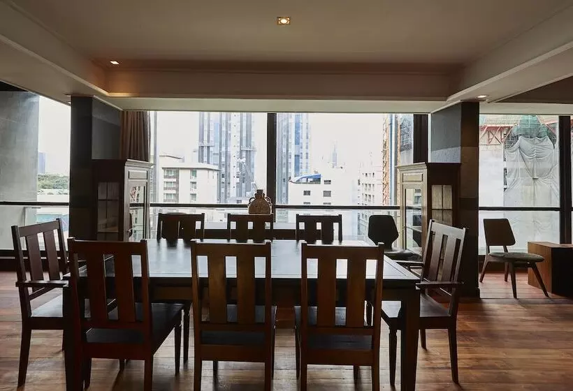 Fotos del hotel Luxx Langsuan:  4