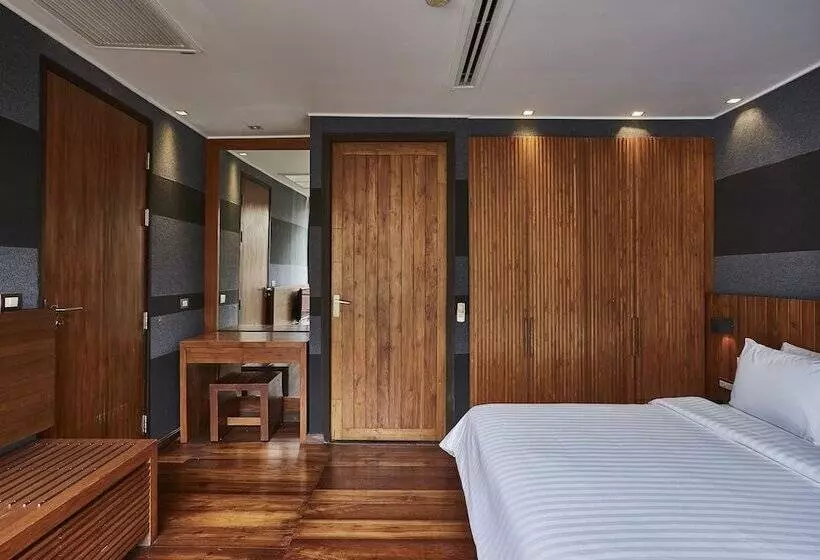 Fotos del hotel Luxx Langsuan:  10