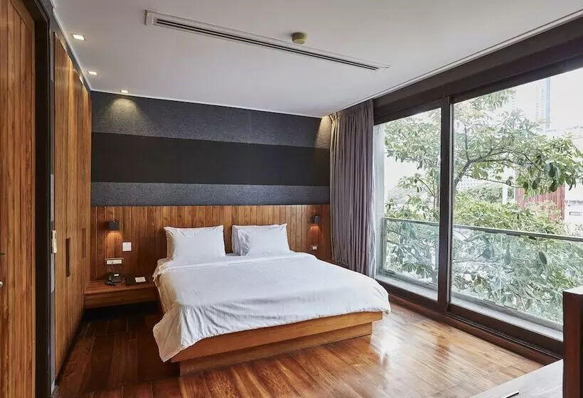 Fotos del hotel Luxx Langsuan:  5