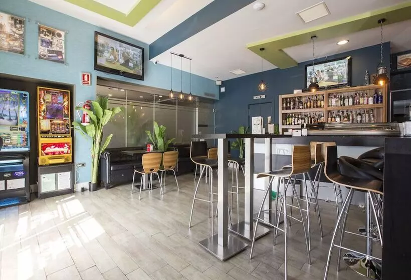 Fotos del hotel El Mesón:  7