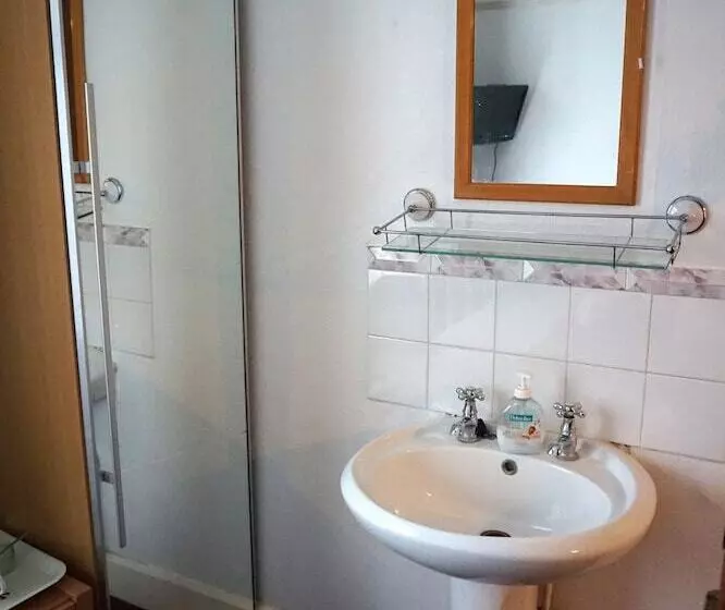 Fotos del hotel The Ridings Guest House:  8