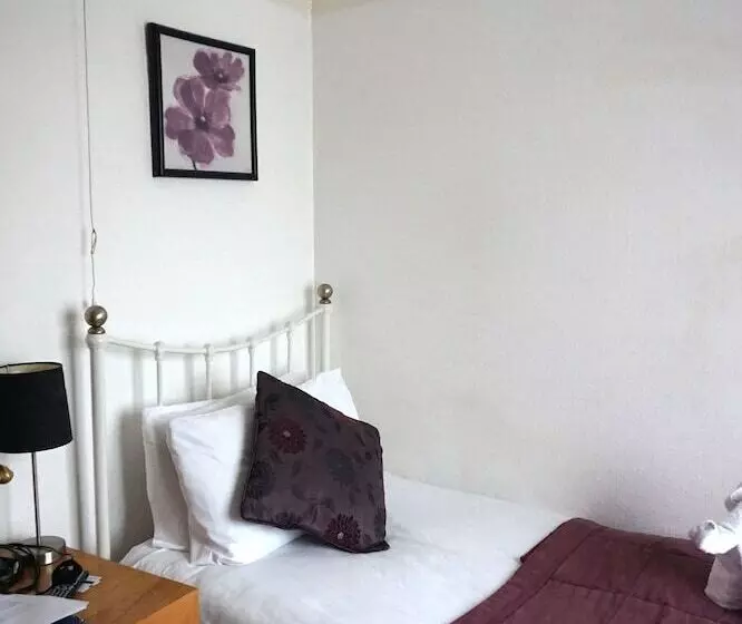 Fotos del hotel The Ridings Guest House:  12